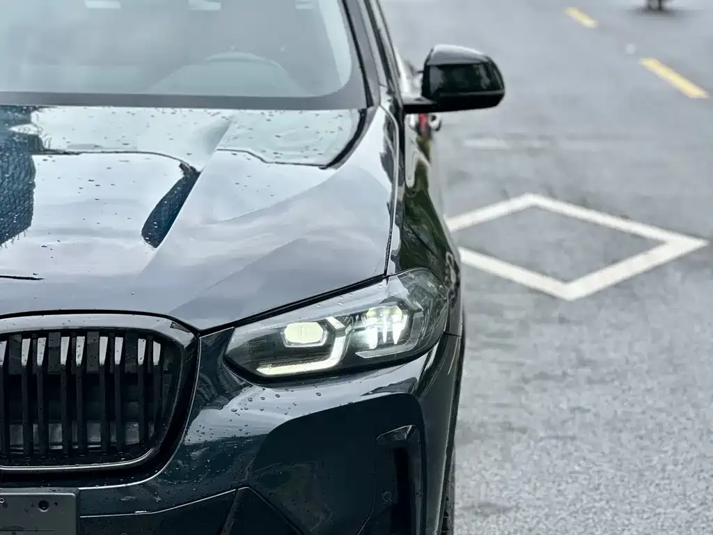BMW iX3 — фото 3