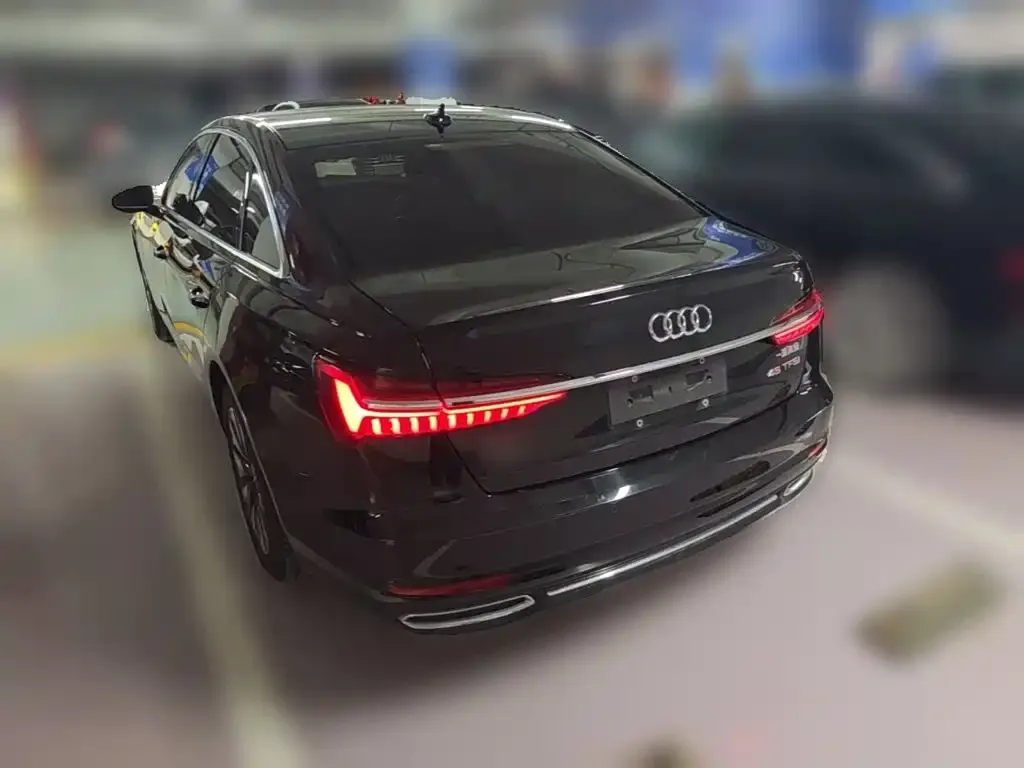 Audi A6L — фото 6