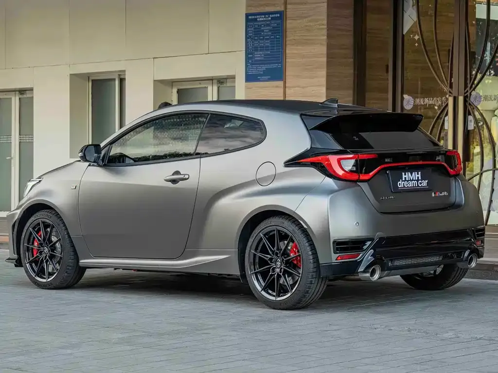 Toyota GR YARIS — фото 9