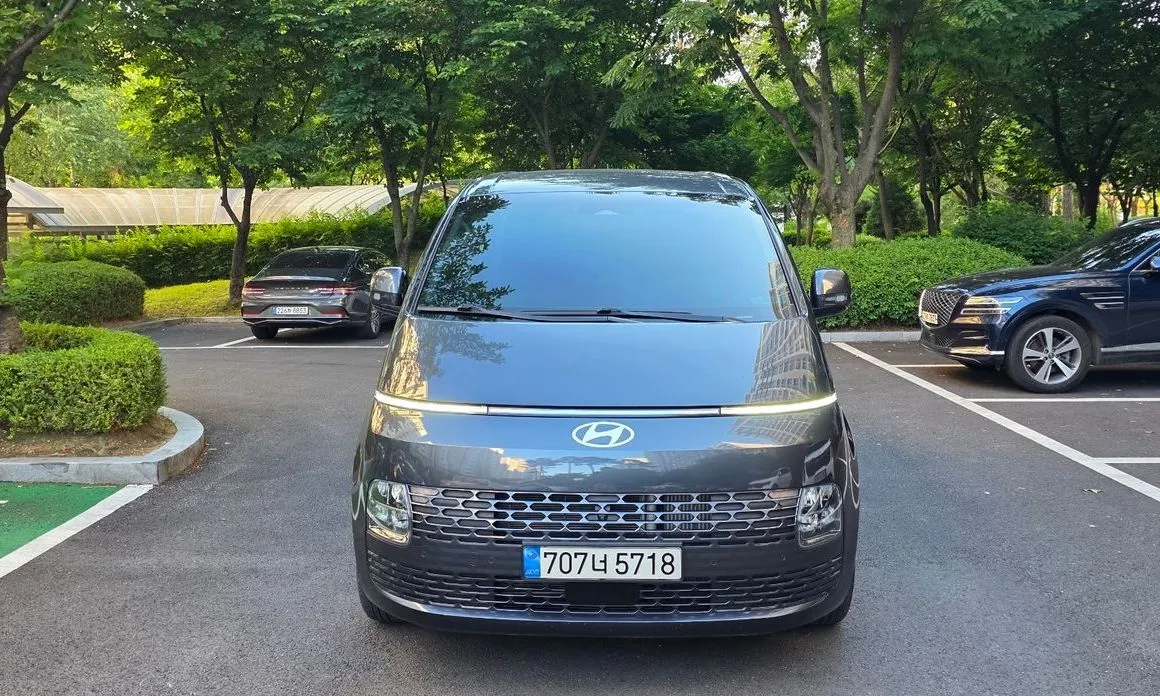 Hyundai Staria — фото 1