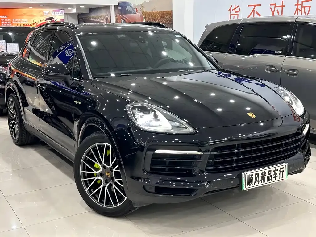 Porsche Cayenne Hybrid — фото 2