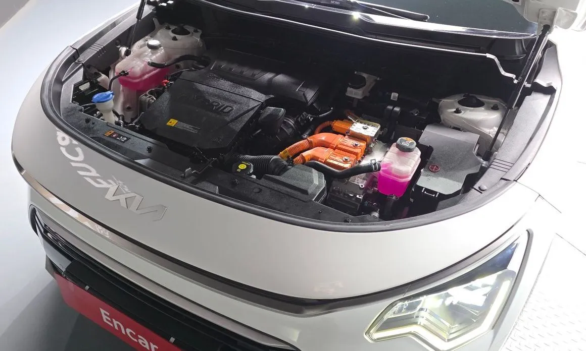 Kia Niro — фото 10