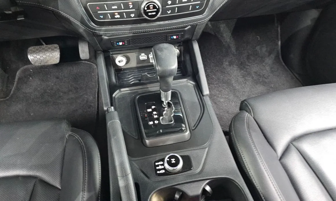 KG Mobility (Ssangyong) Rexton — фото 6