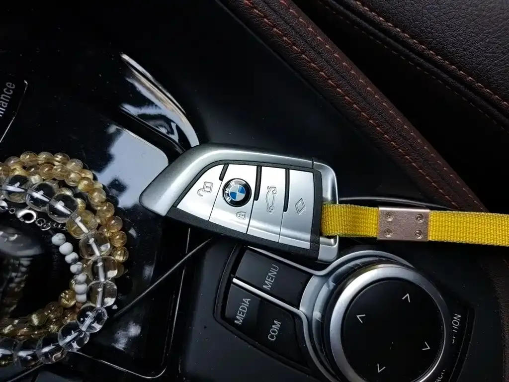 BMW X2 — фото 9
