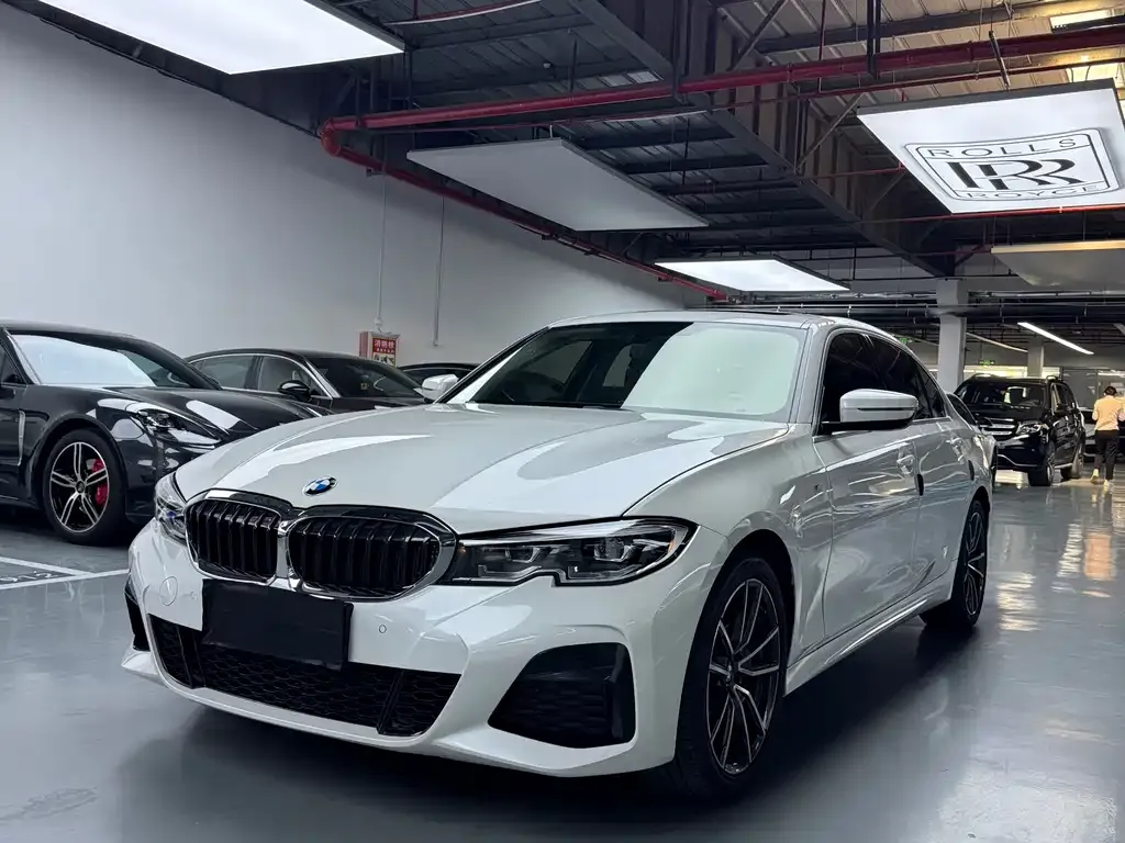BMW 3 Series — фото 1