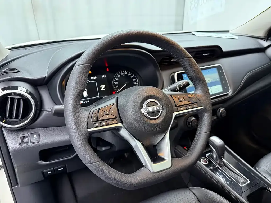 Nissan Kicks — фото 3
