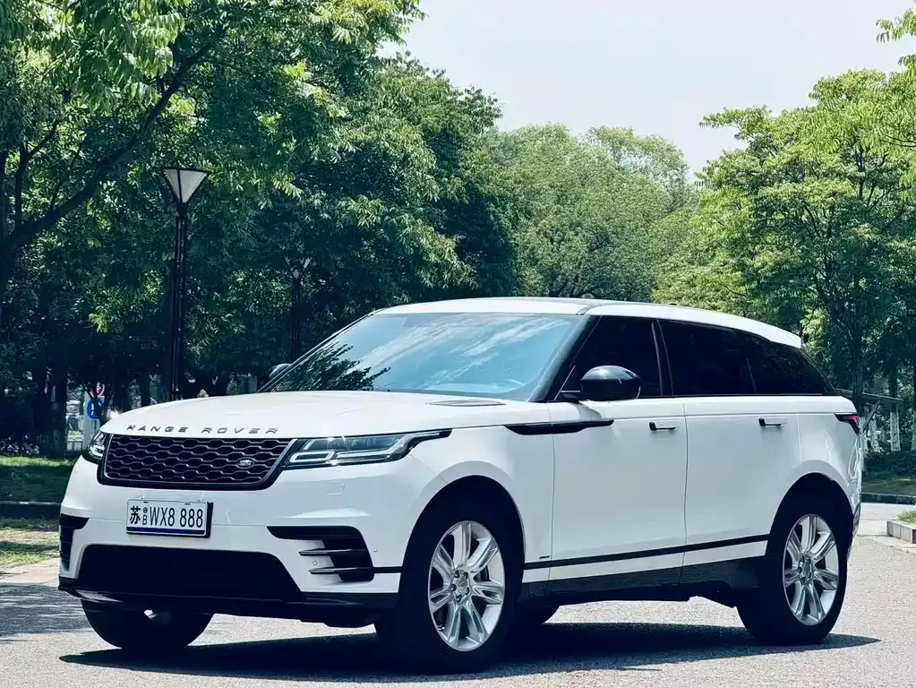 Land Rover Velar — фото 1