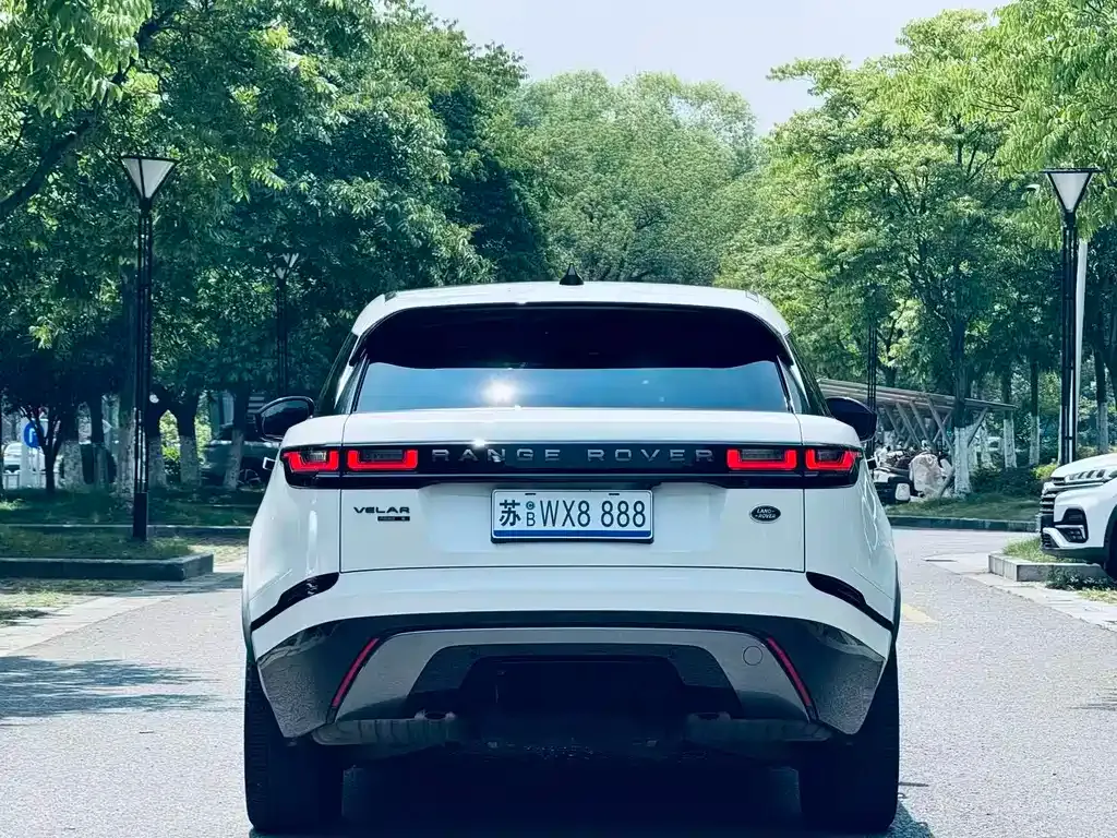 Land Rover Velar — фото 9