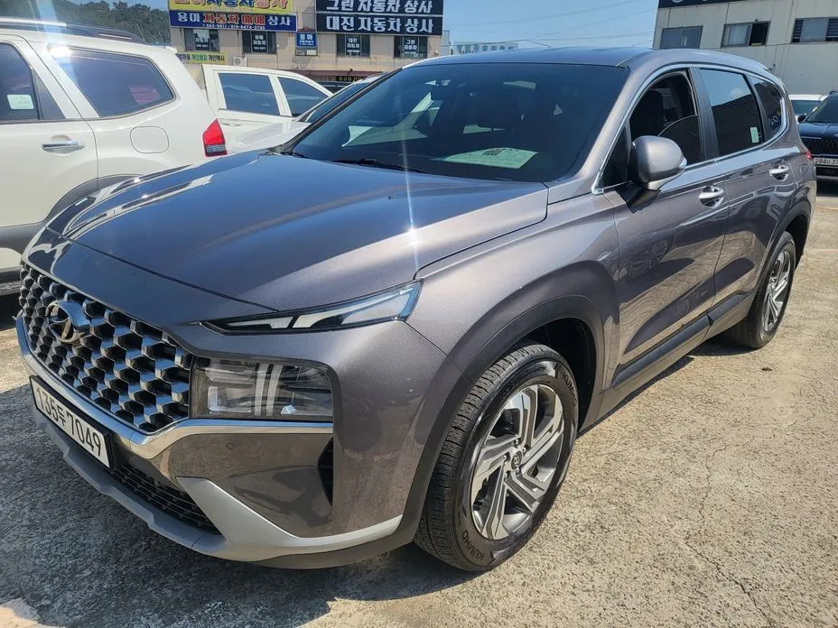 Hyundai Santafe — фото 1