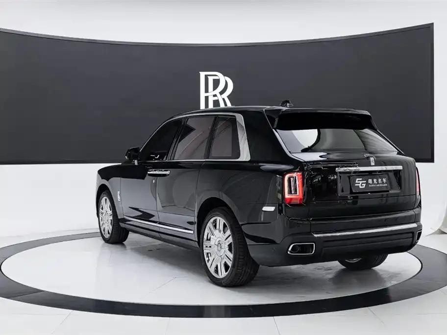 Rolls-Royce Cullinan — фото 3