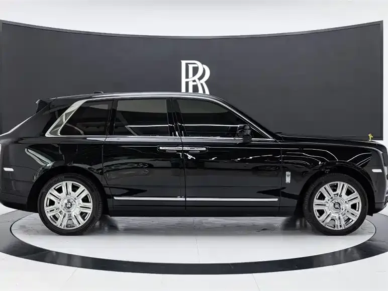 Rolls-Royce Cullinan — фото 5