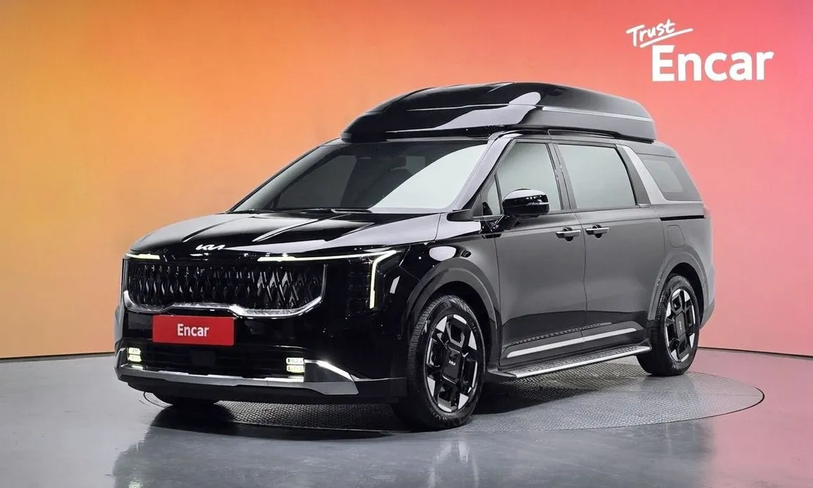 Kia Carnival — фото 1