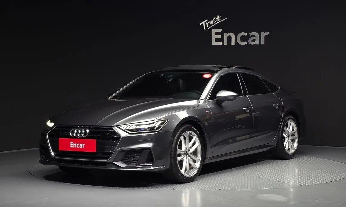 Audi A7 — фото 1