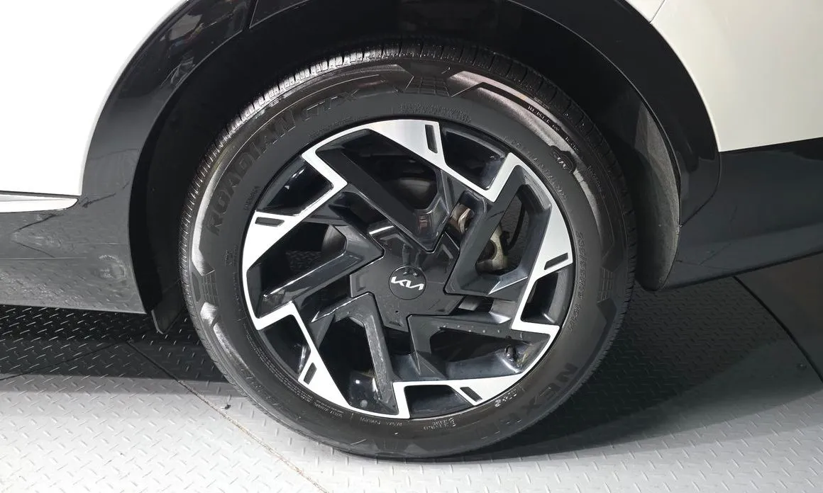 Kia Sportage — фото 5