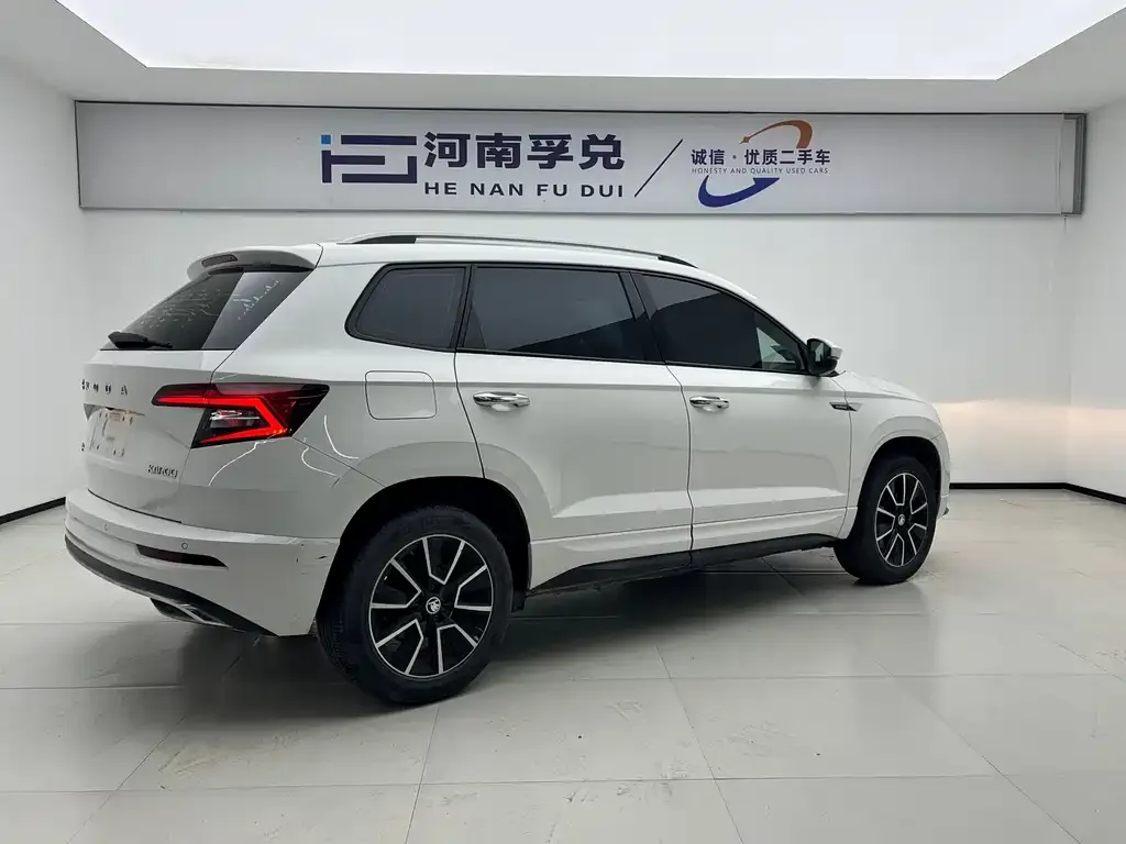 Skoda Karoq — фото 5