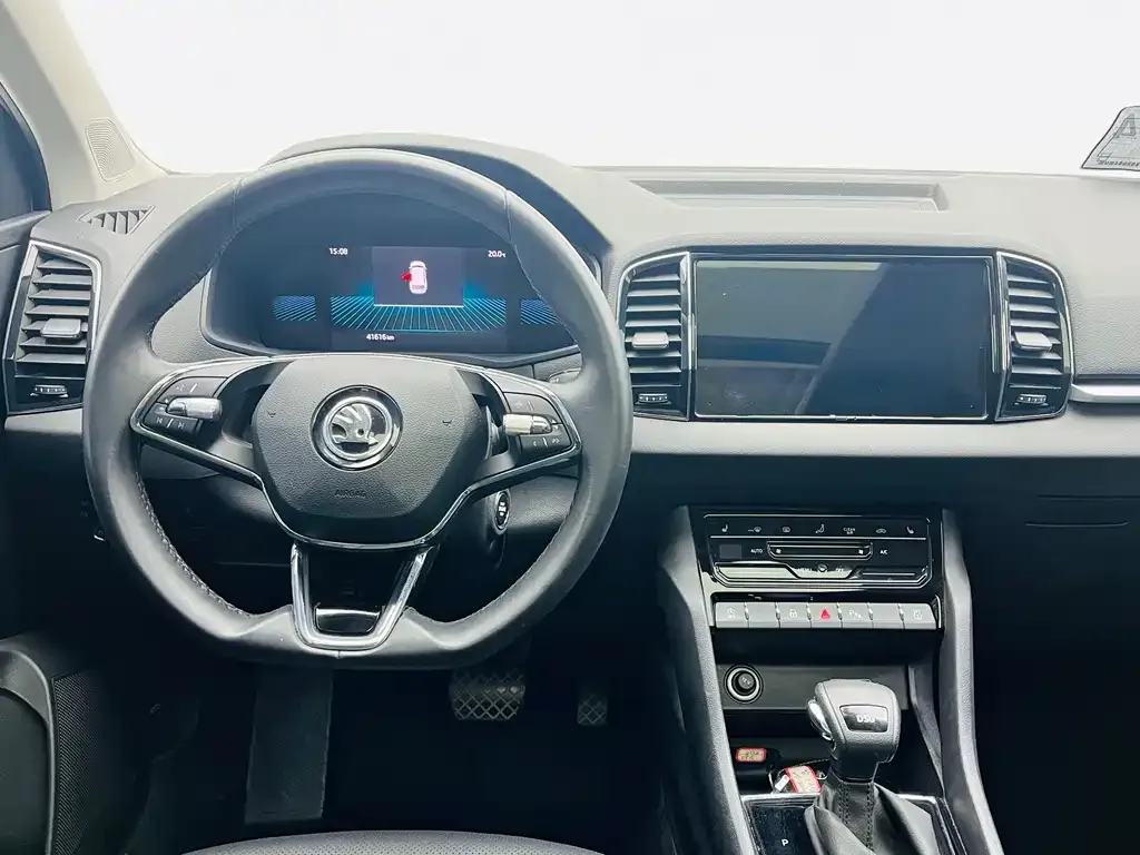 Skoda Karoq — фото 6