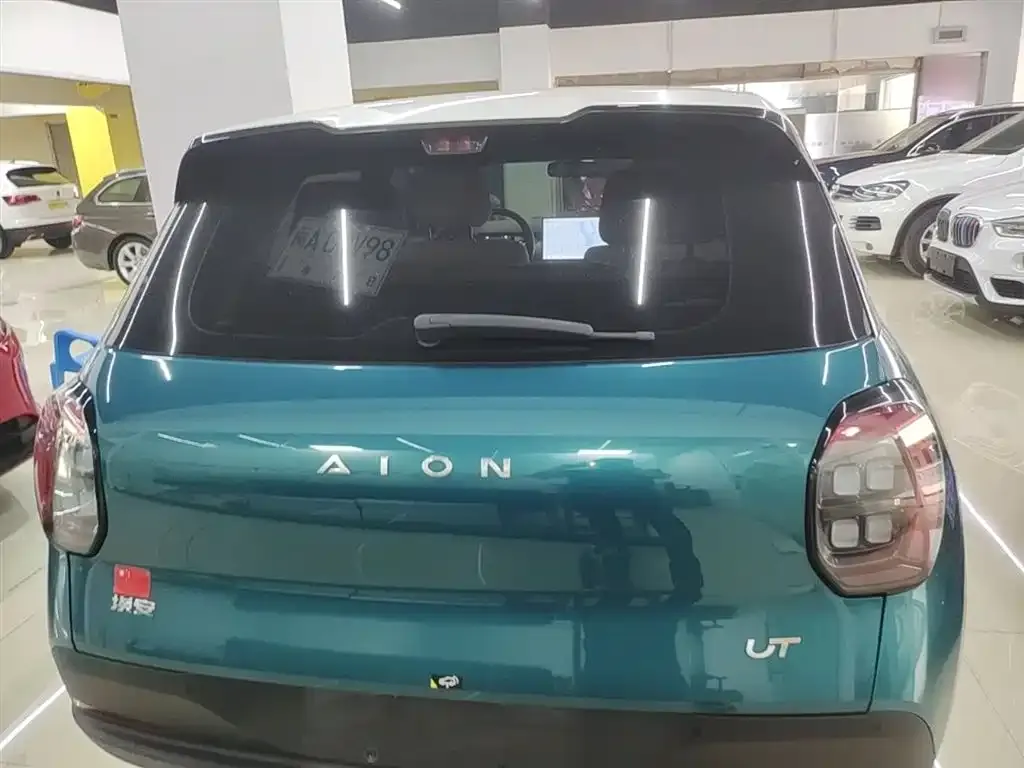 Aion UT — фото 2
