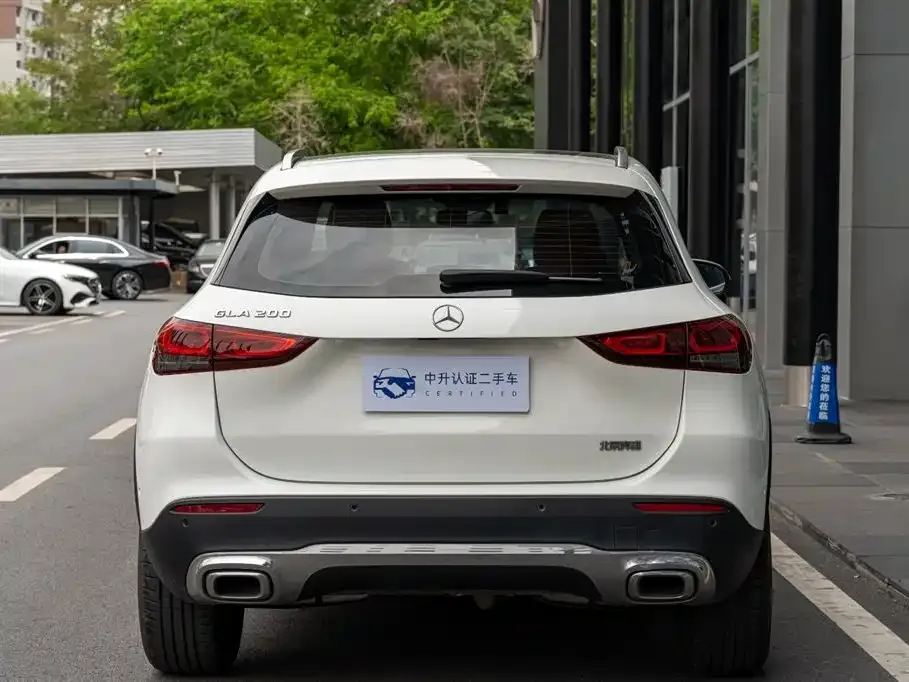 Mercedes-Benz GLA — фото 8