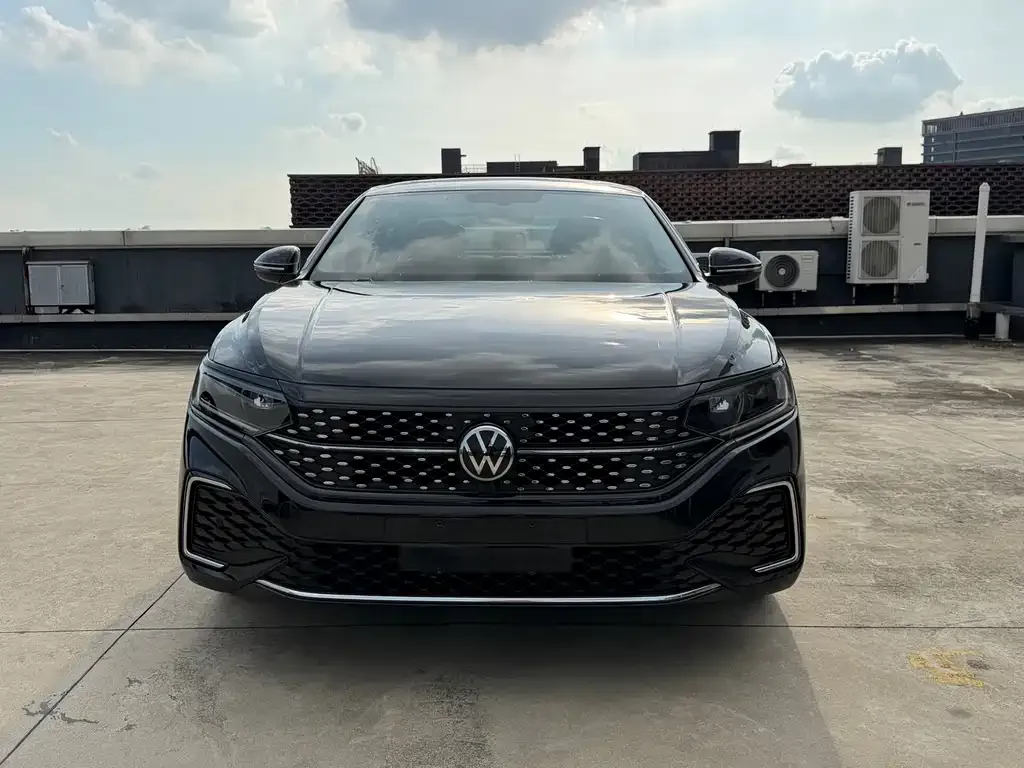 Volkswagen Passat — фото 2
