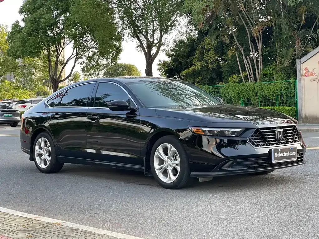 Honda Accord — фото 5