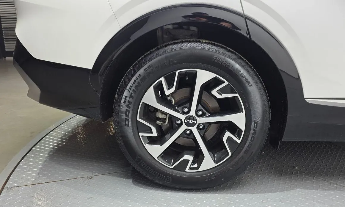 Kia Sportage — фото 7