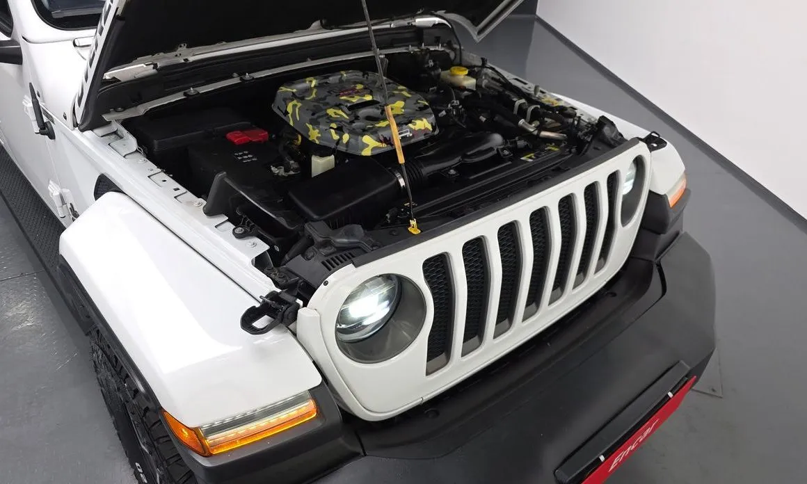Jeep Wrangler — фото 9