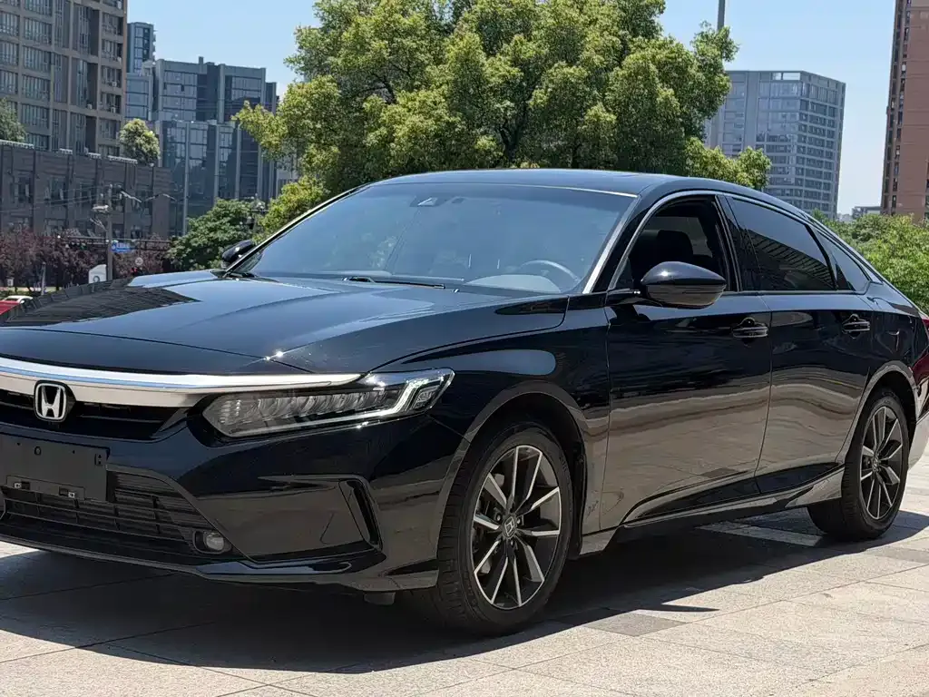 Honda Inspire — фото 1