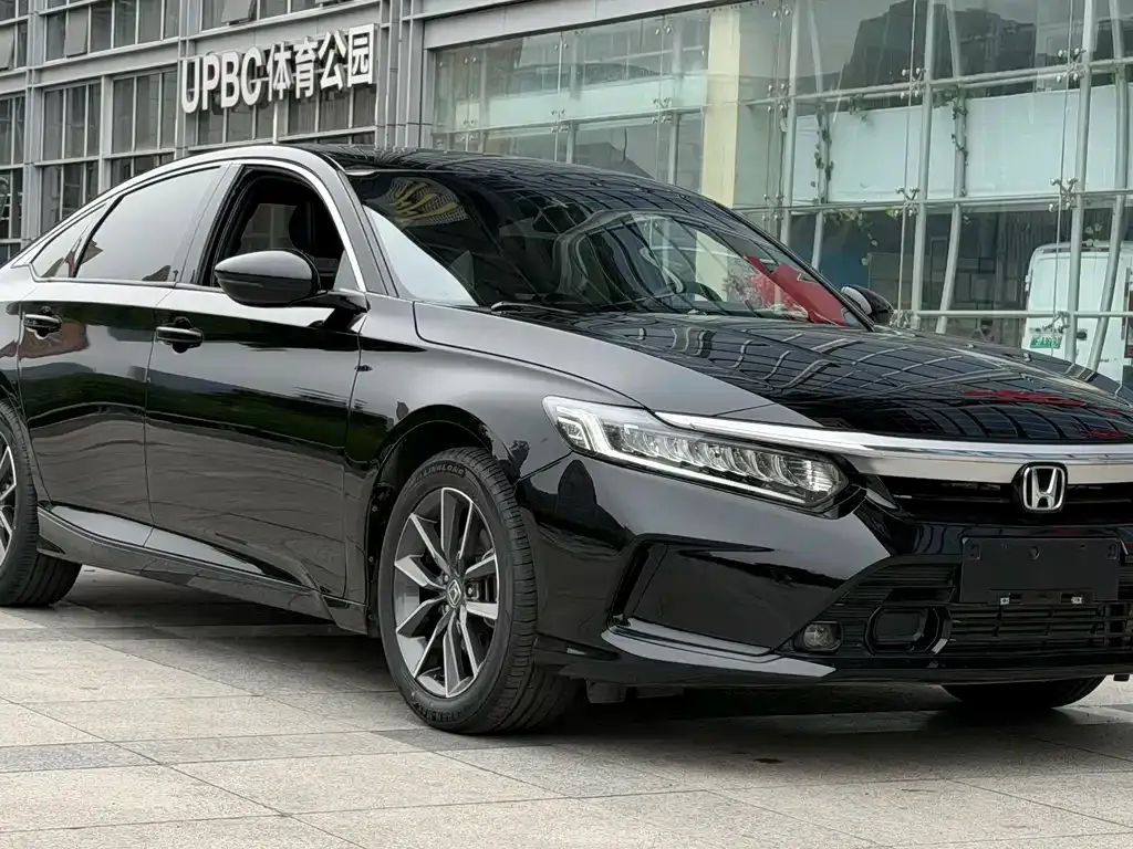 Honda Inspire — фото 4
