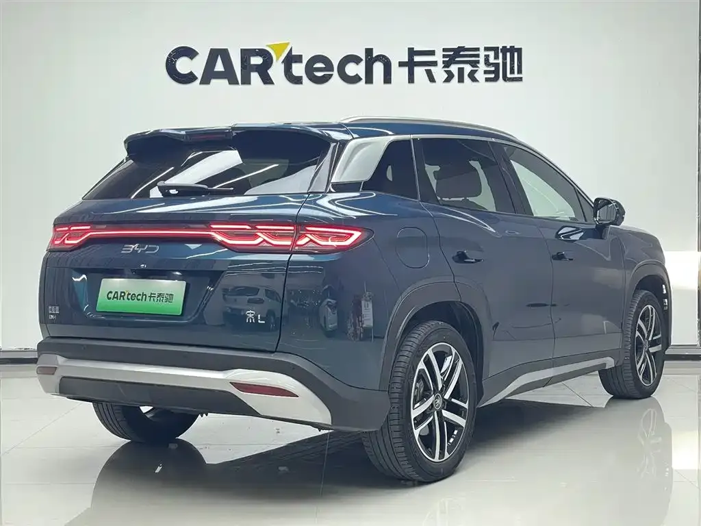 BYD L DM-i — фото 9