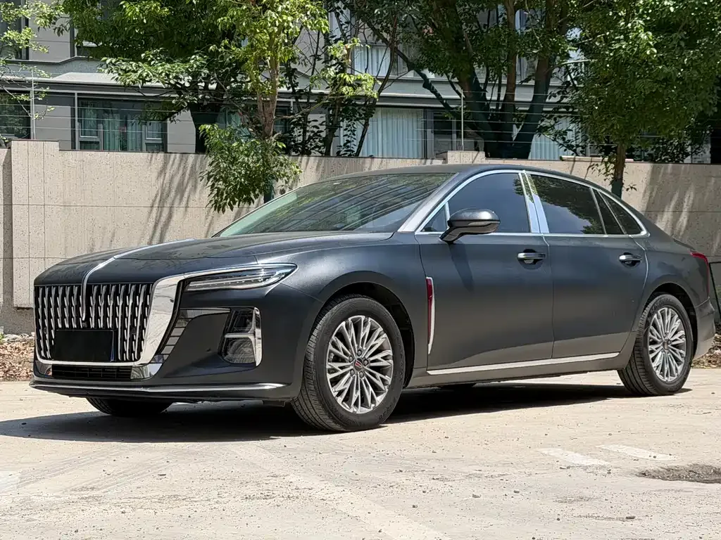Hongqi H5 — фото 1
