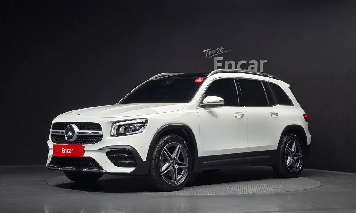 Mercedes-Benz GLB-Class — фото 1