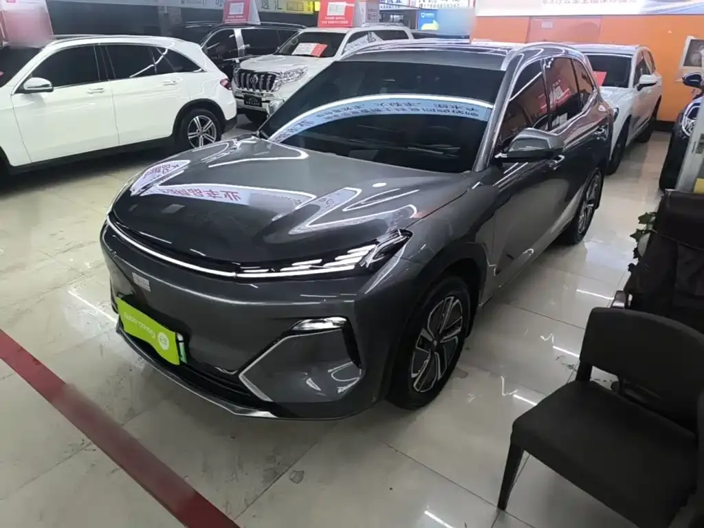 Geely Galaxy Xingjian 7 — фото 10