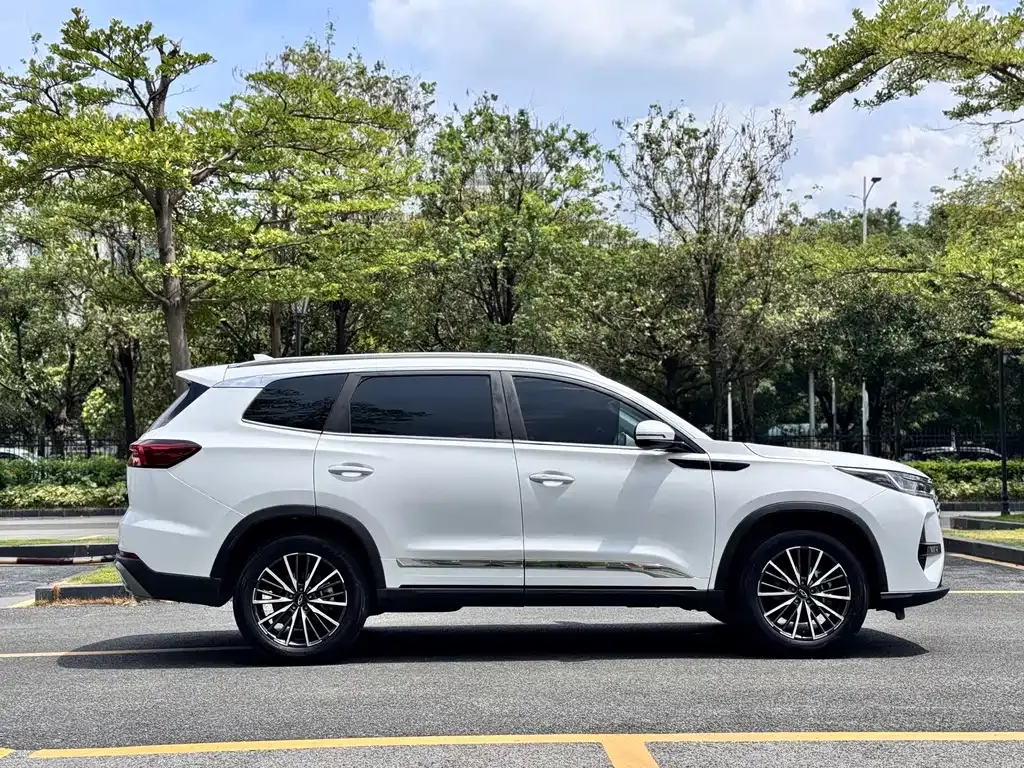 Chery Tiggo 8 PRO — фото 8