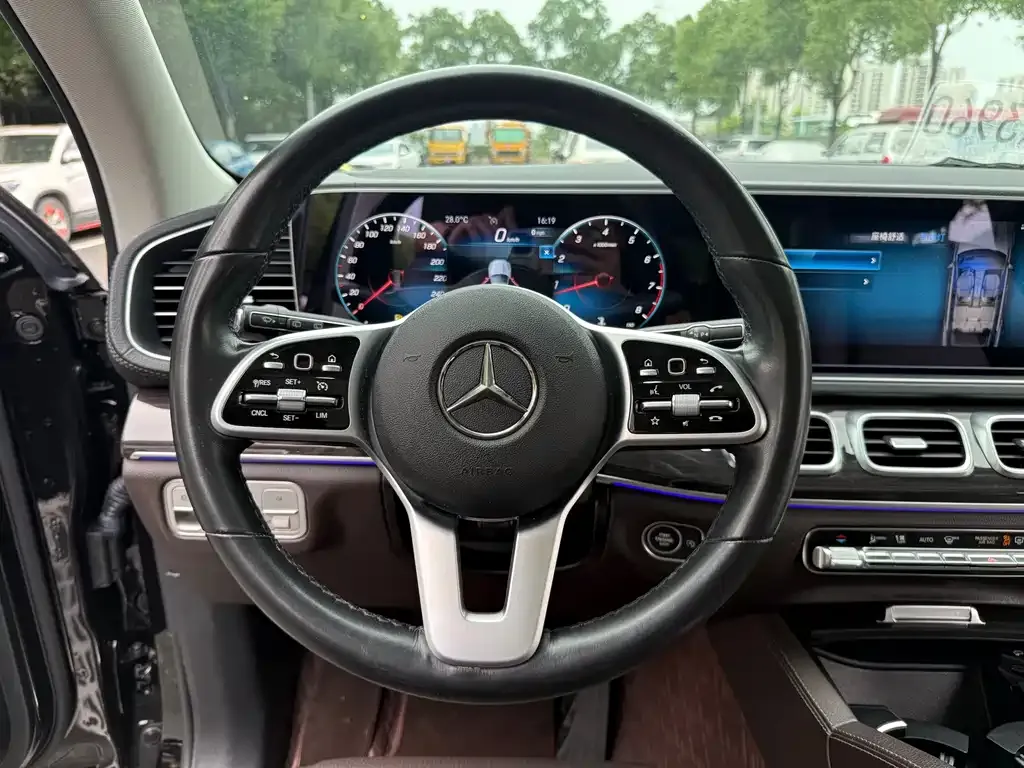 Mercedes-Benz GLE (Import) — фото 2