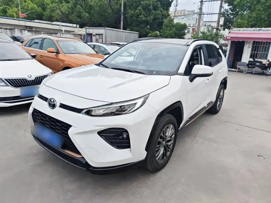 Toyota Wildlander — фото 1