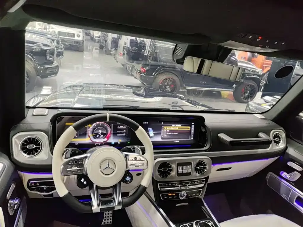 Mercedes-Benz G-Class AMG — фото 6