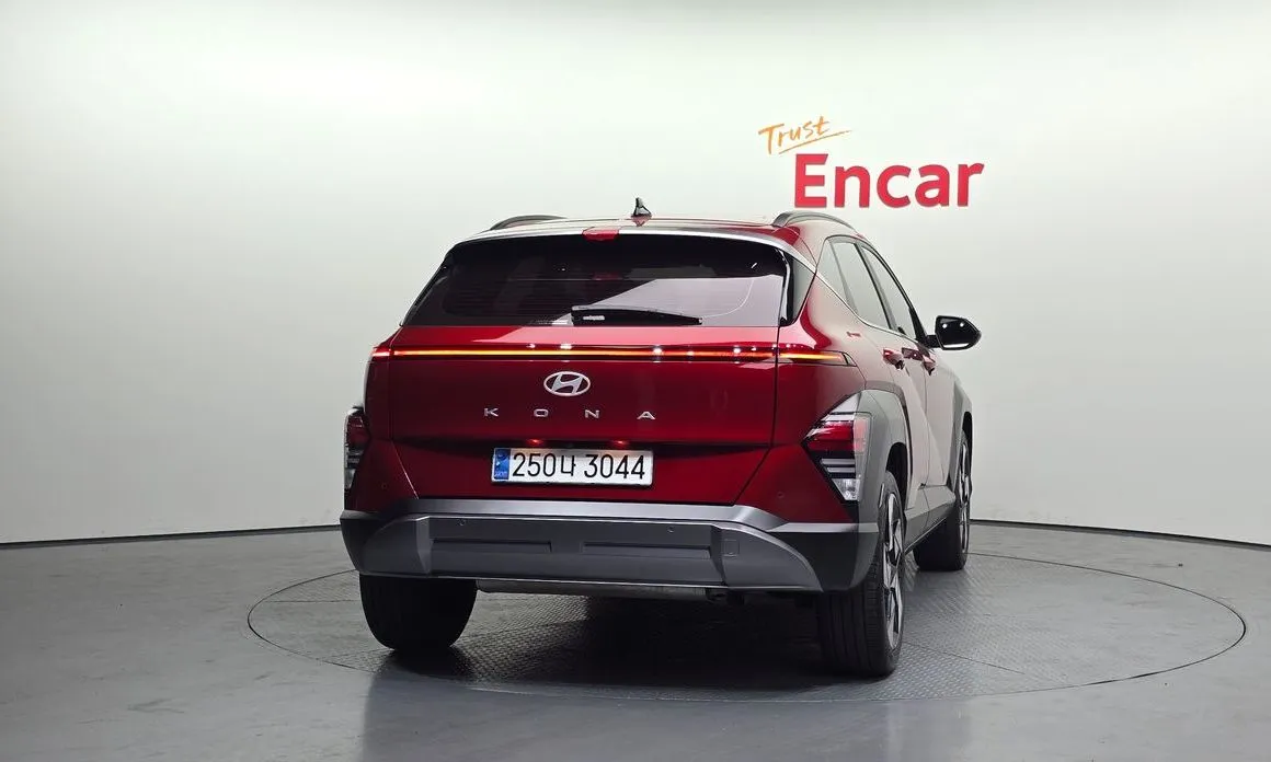 Hyundai Kona — фото 2