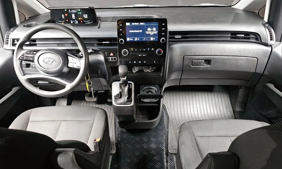 Hyundai Staria — фото 10