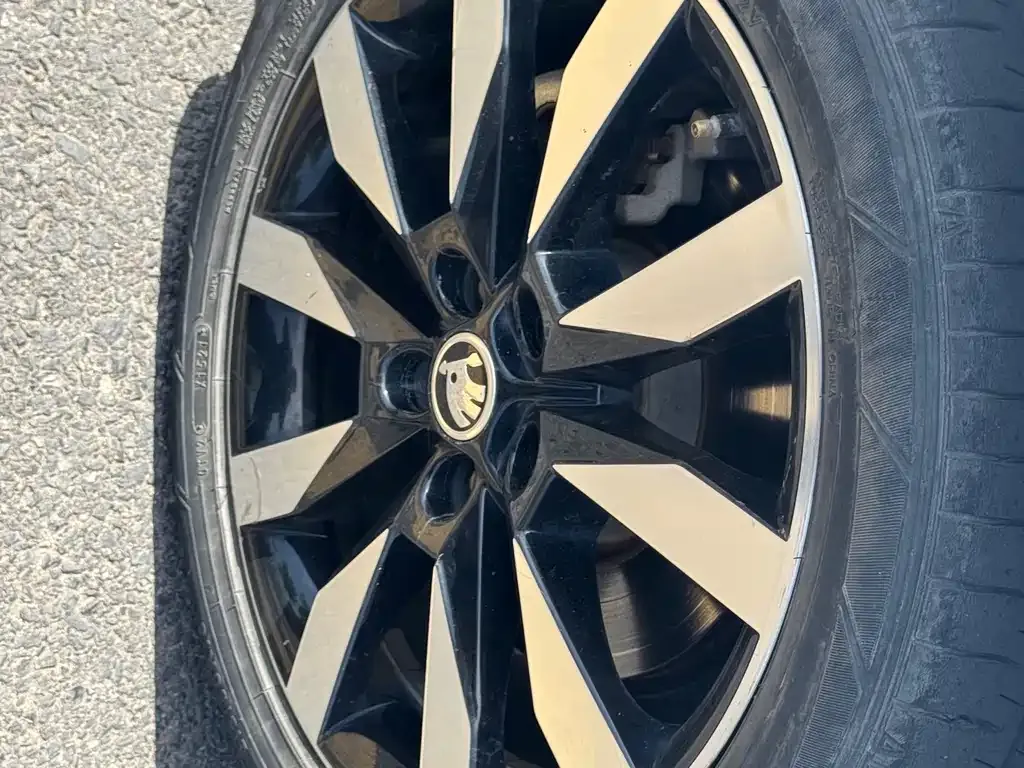 Skoda Karoq — фото 2