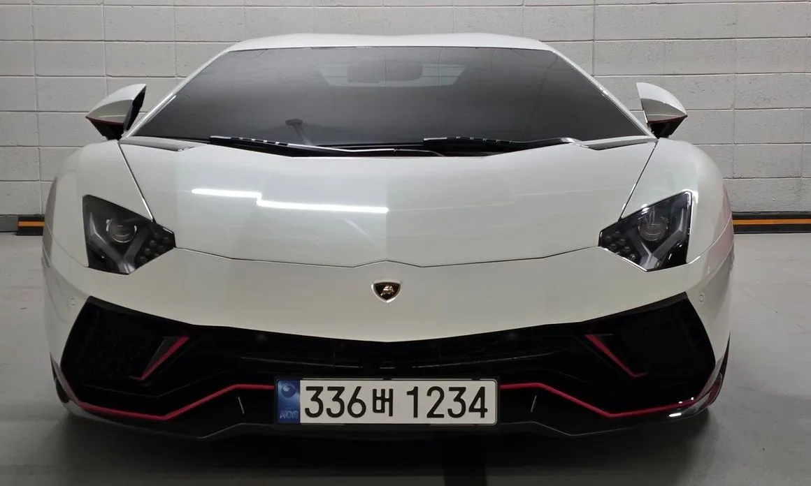 Lamborghini Aventador — фото 2
