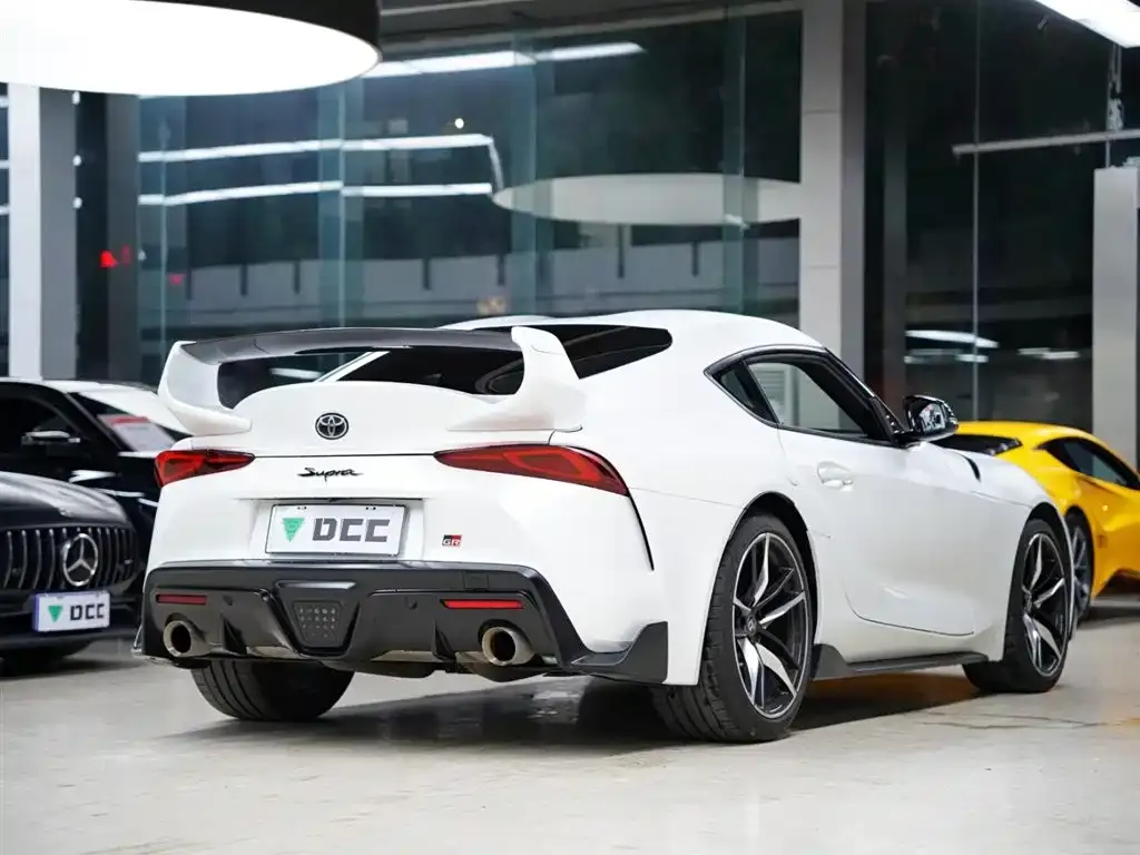 Toyota Supra — фото 8