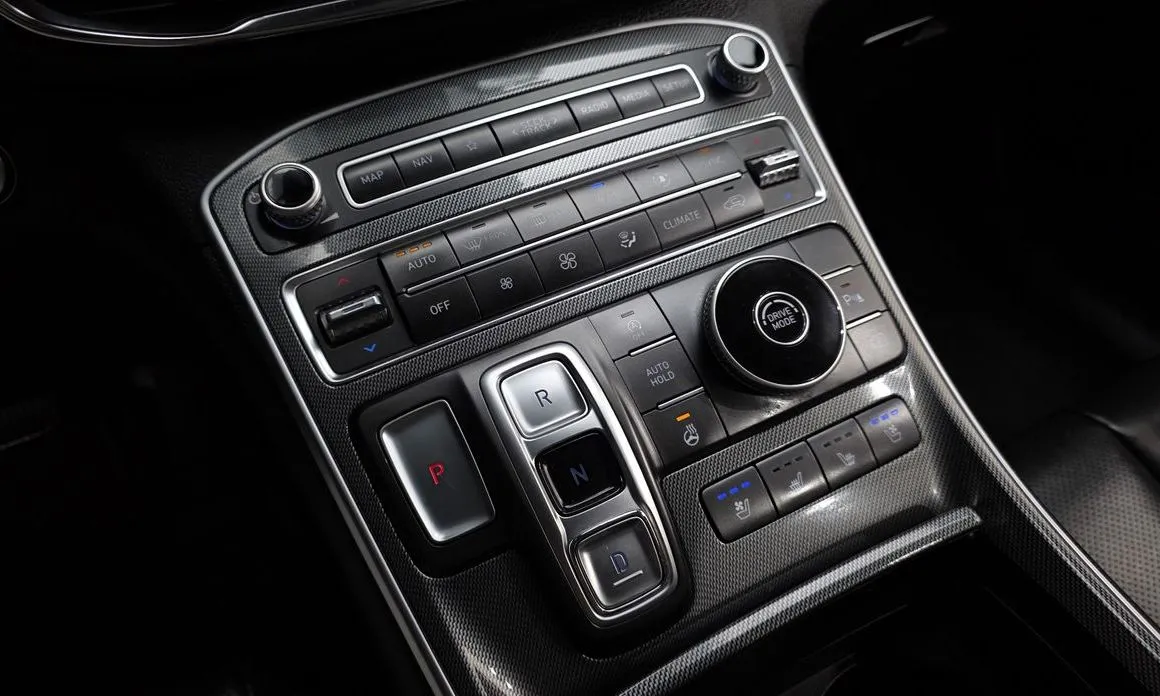 Hyundai Santafe — фото 6