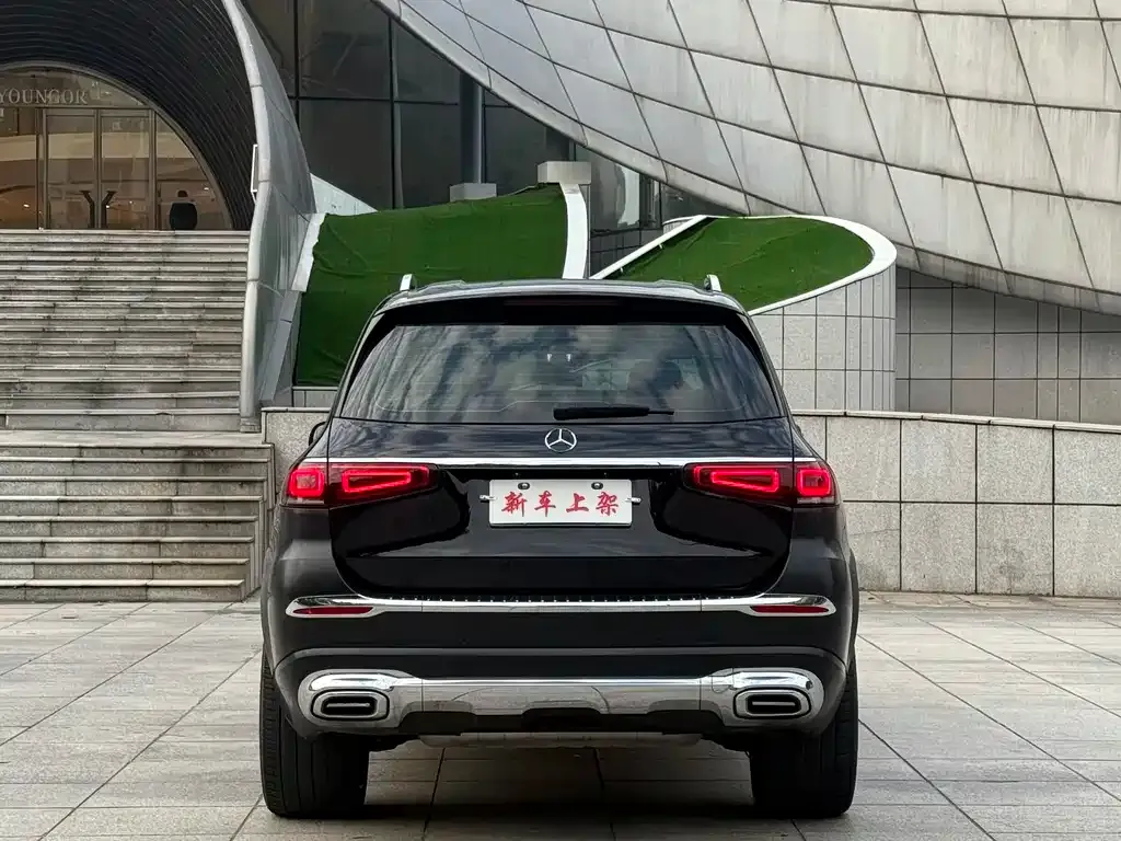 Mercedes-Benz GLS — фото 8