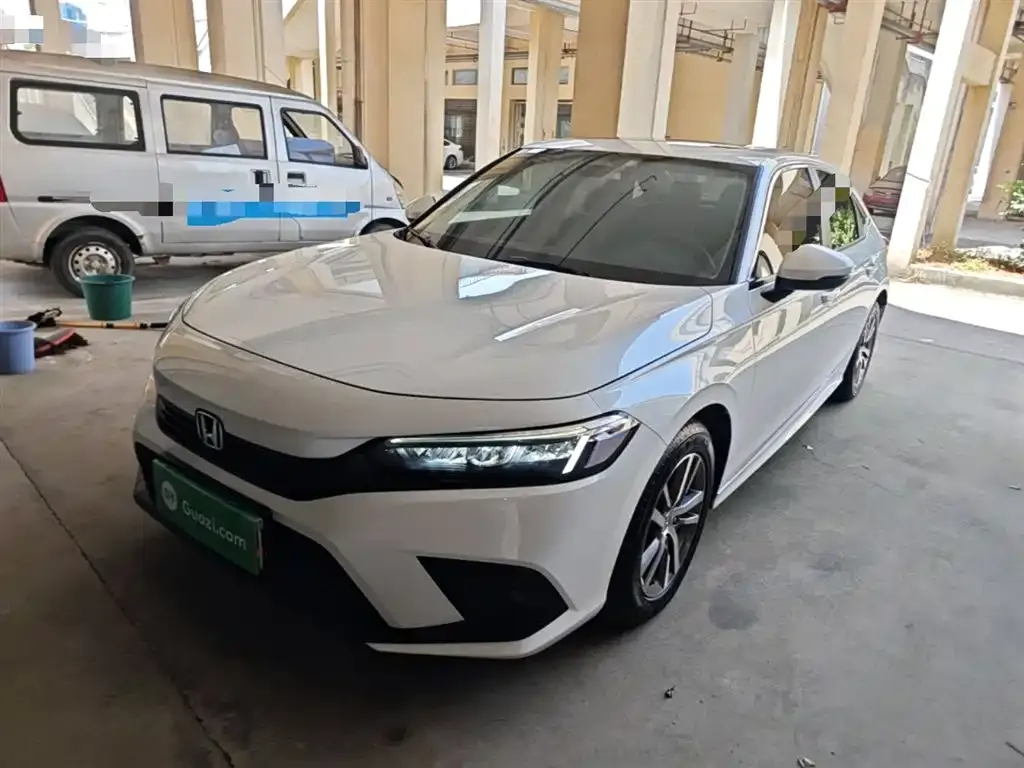 Honda Civic — фото 1