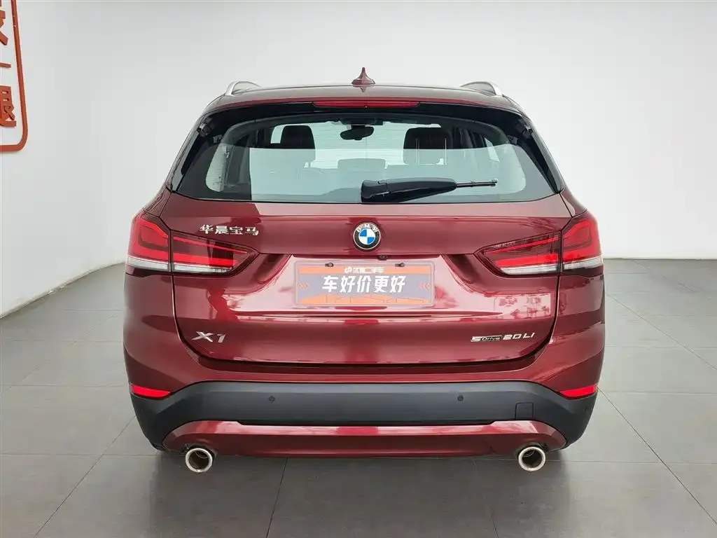 BMW X1 — фото 2