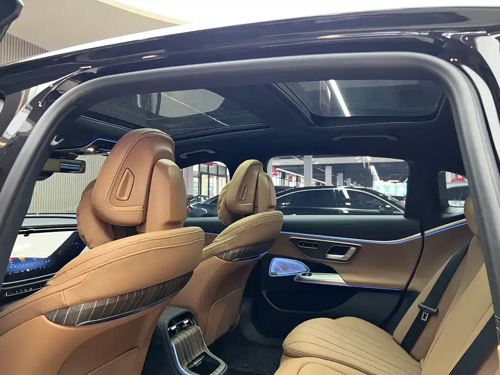 Mercedes-Benz E-Class New Energy — фото 5