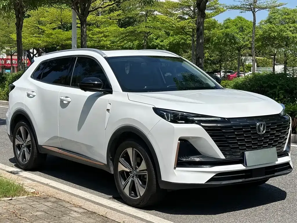 Changan CS55PLUS — фото 10