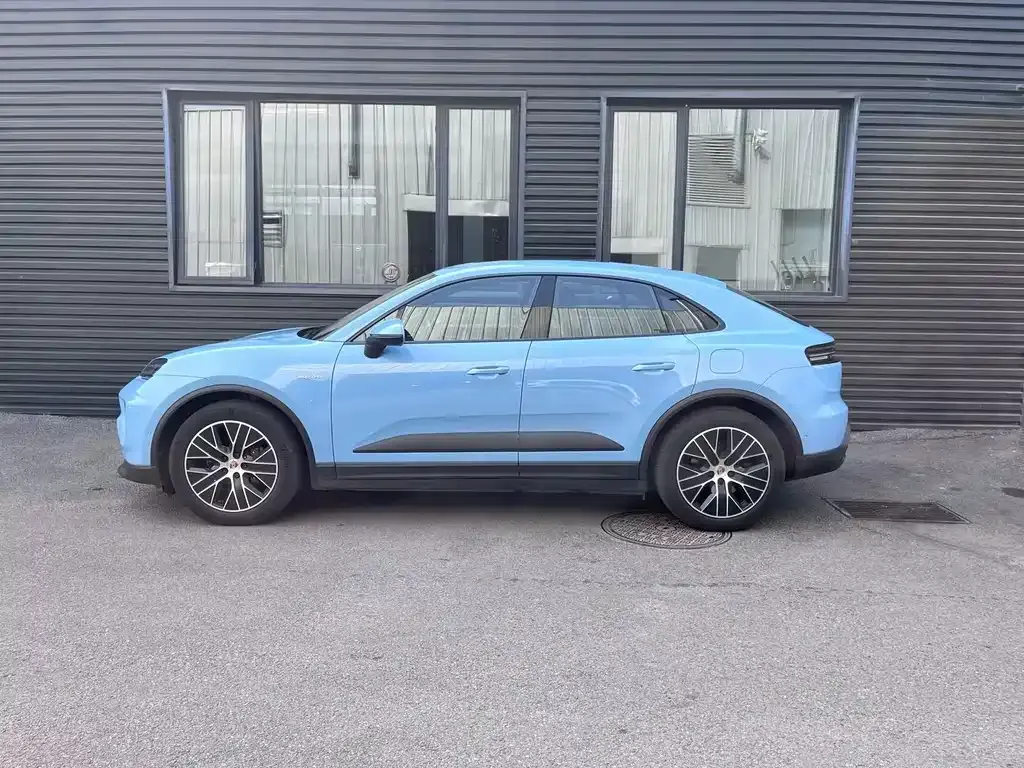 Porsche Macan EV — фото 6