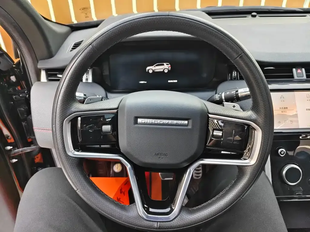 Land Rover Discovery Sport — фото 4