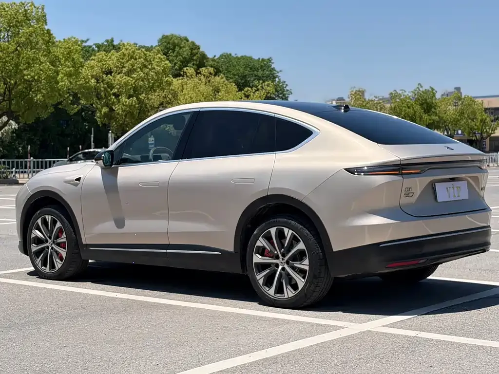 NIO EC7 — фото 10